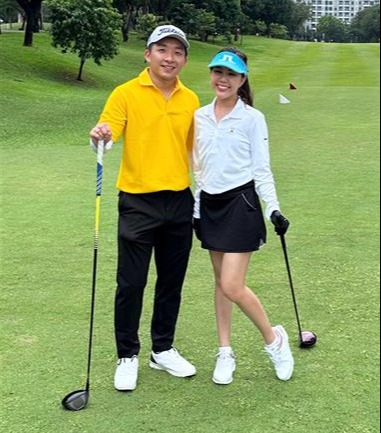 Lee Minseong, Customer Success Manager at InMobi, playing golf